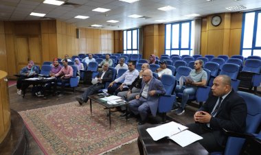 محافظ المنيا يترأس اجتماع مجلس إدارة المنطقة الصناعية