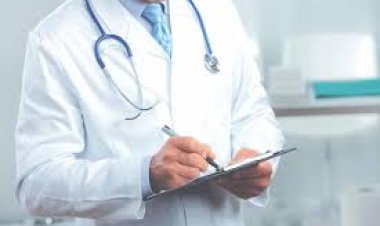 «سبوبة الأطباء» واستغلال الصيادلة وتوقف التصنيع.. أزمة الأدوية تتفاقم والبدائل غير متاحة