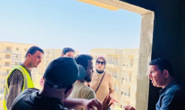وزير الإسكان يتابع معدلات تنفيذ المشروعات الجارية بالمرحلة العاجلة بمدينة «السويس الجديدة»