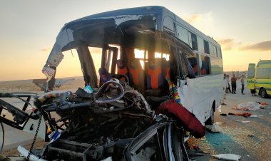 مصرع شخص وإصابة 10 آخرين في حادث تصادم جنوب المنيا