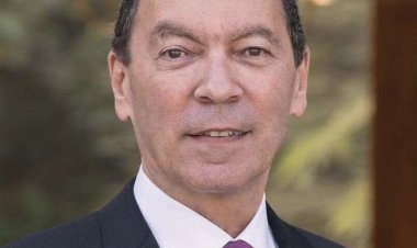 أكثر المناطق عرضة للإصابة بالصدفية.. روشتة هاني الناظر لحماية فروة الرأس