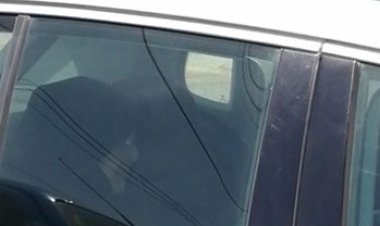 وصول شمس البارودي وحسن يوسف برفقة جثمان ابنهما إلى مسجد الشرطة بأكتوبر