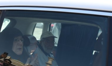 شاهد| كيف ظهرت شمس البارودي في جنازة نجلها عبد الله حسن يوسف؟