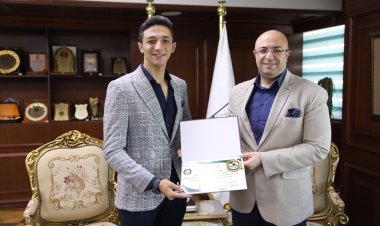 غنيم يكرم ابن بني سويف من أوائل الثانوية العامة على مستوى الجمهورية