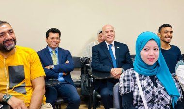 وزير الشباب والرياضة يشهد إحدى الدورات التدريبية لمكتب "فن إدارة الحياة"