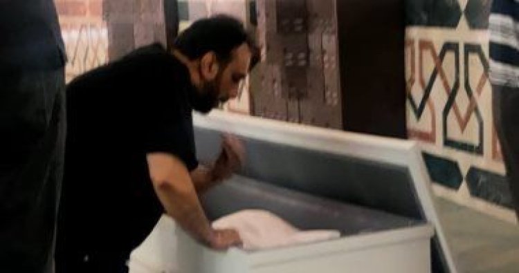 انهيار حميد الشاعري ومحمد محيي وحسام حسني أثناء جنازة الراحل علاء عبد الخالق