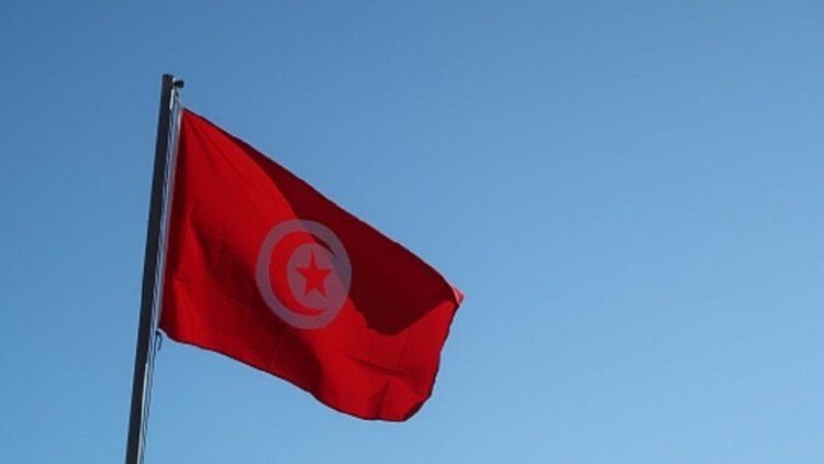 تونس.. 25 سنة سجنا في حق قاتل زوجته بساطور