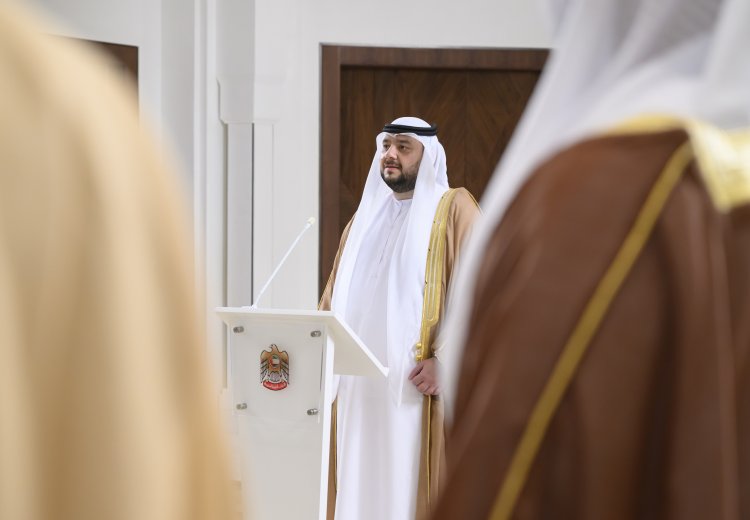 أمام رئيس الدولة ومحمد بن راشد.. وزير الاستثمار يؤدي اليمين القانونية