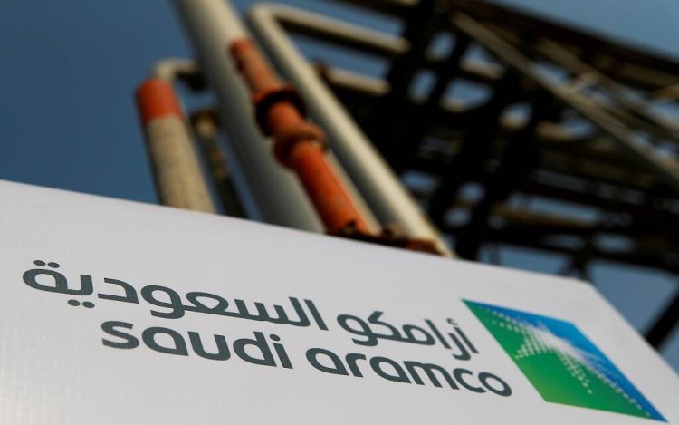 السعودية ترفع أسعار معظم عقود نفط أغسطس إلى آسيا بعد تخفيض الإمدادات