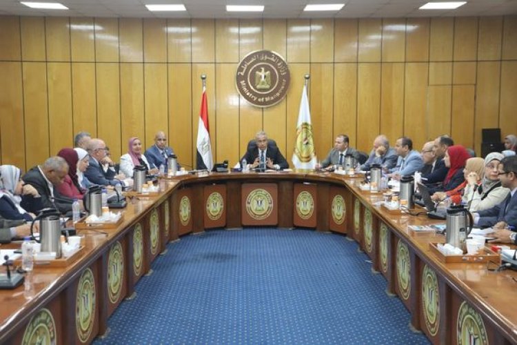 وزير العمل يوجه بمضاعفة الجهود نحو «التدريب المهني» وحصر وتدريب تشغيل ذوي الهمم
