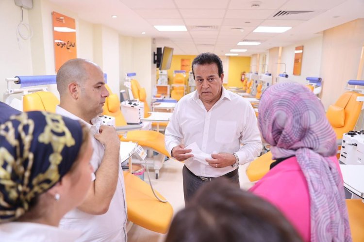 وزير الصحة يتفقد المركز الإفريقى لصحة المرأة بالإسكندرية