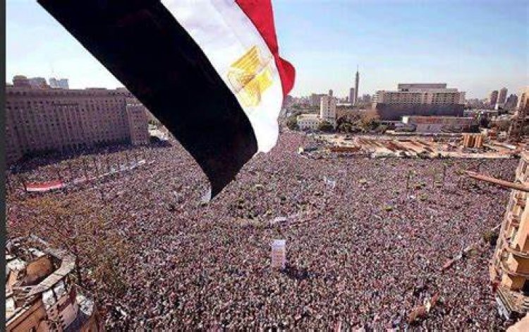فتح عيادة لعلاج المتظاهرين بالتحرير.. طبيب يكشف دوره في 30 يونيو