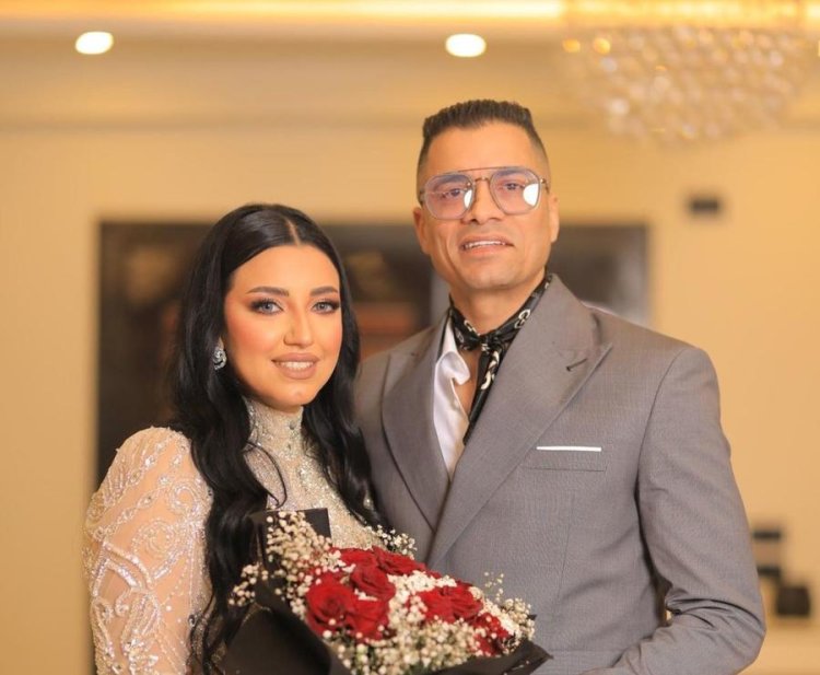 «ريم» من أمام فيلا حسن شاكوش: «بيشتمني ومش عارفة أخد هدومي»