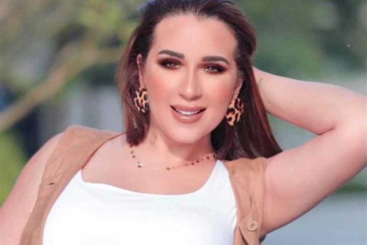 أسما شريف منير: «الواحد محتاج يتحضن مرة أو اتنين في اليوم عشان يتبسط»