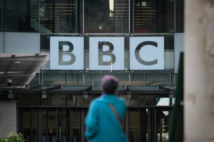 لن نتراجع حتى تتحقق مطالبنا.. تفاصيل جديدة في أزمة صحفيي «BBC» بالقاهرة