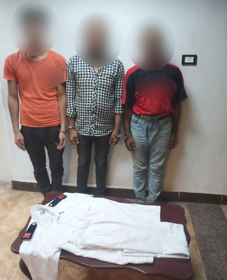 «صاحبى جاملنى بهدوم والده».. ضبط المتهم بالرقص بملابس الشرطة