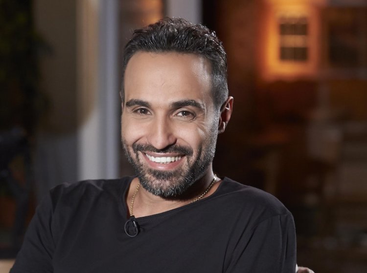 أحمد فهمي: قدوتي في الحياة صالح سليم