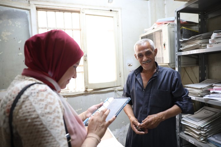 مياه بني سويف تجري إستقصاء رأي العملاء بمركز خدمة عملاء عبدالسلام عارف