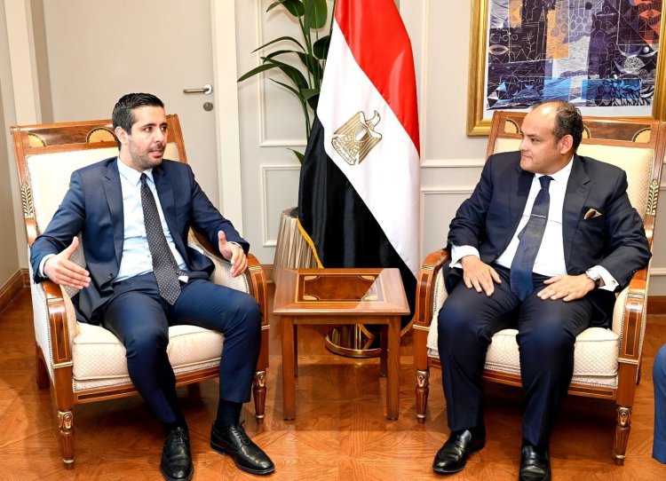 وزير التجارة والصناعة ونظيره الصربي يبحثان سبل الإرتقاء بمستويات التعاون الاقتصادي بين البلدين