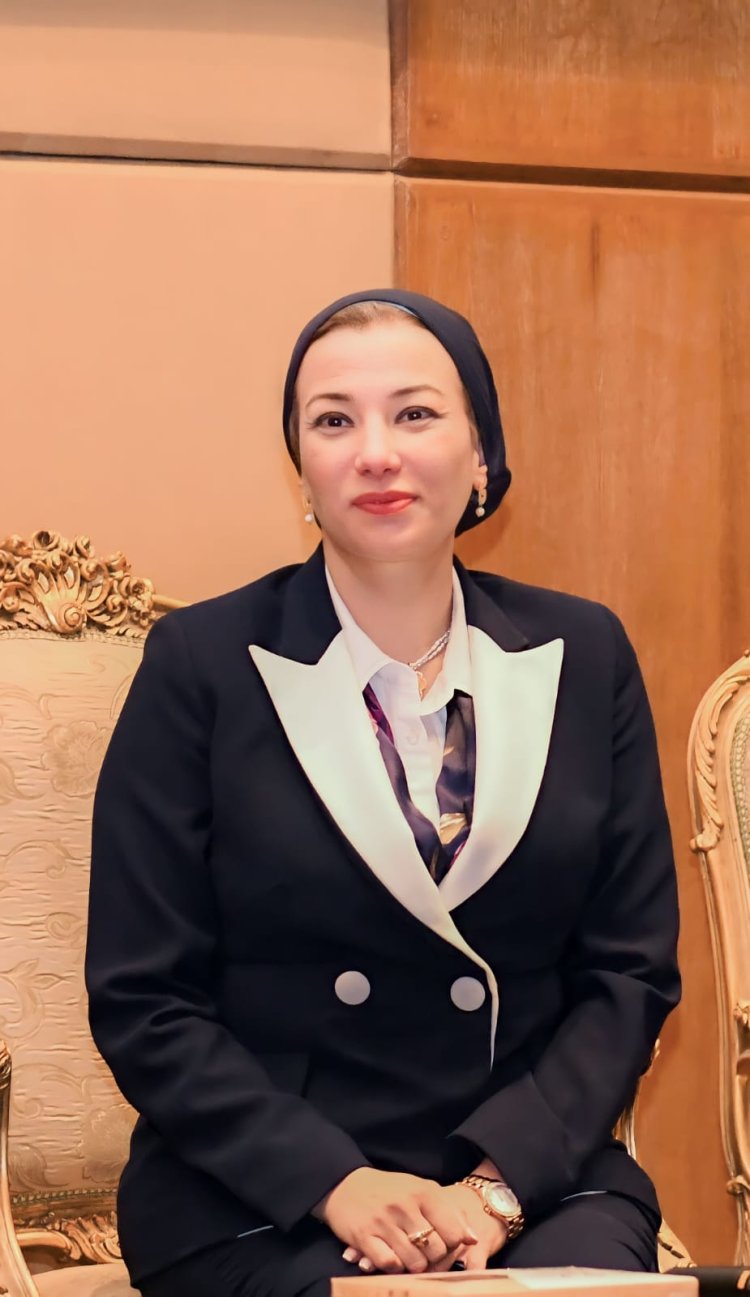 وزيرة البيئة تستعرض آخر مستجدات مساهمة الوزارة في تنفيذ منظومة إدارة المخلفات الصلبة