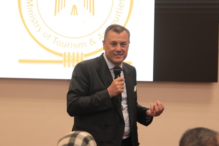 وزير السياحة والآثار يعقد الملتقى الرابع للقيادات العليا والوسطى بالعاصمة الإدارية الجديدة