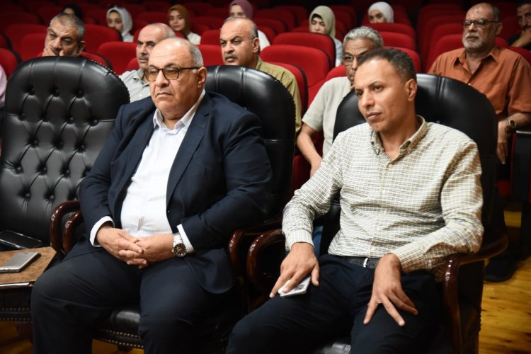 استمرار أعمال الحملة المكبرة لغلق الفتحات المخالفة المؤدية لشمال سهل الحسينية ببورسعيد