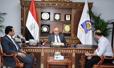 محافظ قنا يتابع موقف مشروع مزرعة التوت لإنتاج الحرير الطبيعي بنقادة