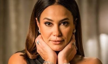 بحضور نجوم الفن.. هند صبري تشارك في بازار بالساحل الشمالي