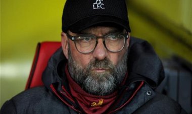 كلوب يطالب فيفا ويويفا بإيجاد حل لتعاقدات الأندية السعودية مع النجوم