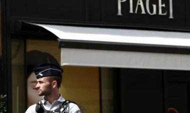 سرقة متجر بياجيه بباريس وهروب اللصوص