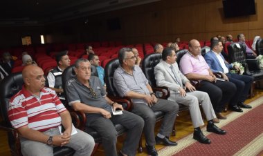 محافظ بورسعيد يناقش استعدادات بطولة الجمهورية للشركات 56