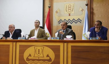 محافظ كفر الشيخ يصدر كتابا دوريا لتنظيم العمل يوم الأحد خلال شهر أغسطس