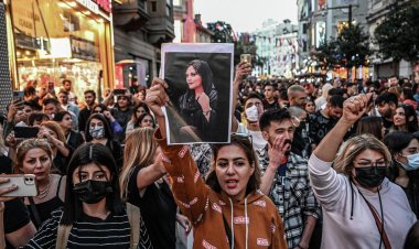 تصل للسجن 10 سنوات.. تعرف على قانون «العفة والحجاب» المرتقب صدوره في إيران