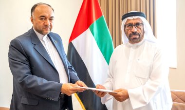رئيس دولة الإمارات يتلقى دعوة الرئيس رئيسي لزيارة إيران