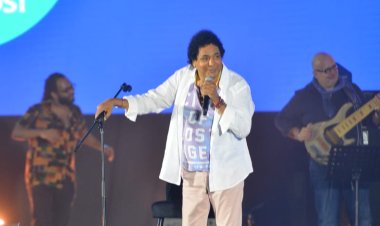 منير وحميد أقوى حفلات العالم علمين بحضور كبير.. صور