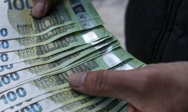 مصائب قوم فوائد.. رجل يحصل على 388 ضعف راتبه من خطأ سستم في شركة