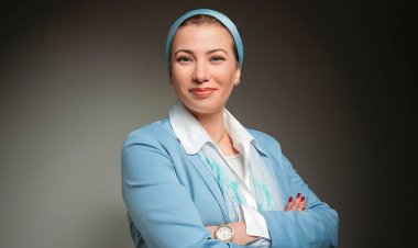 وزيرة البيئة تقرر تطبيق نظام العمل «online» يوم الأحد بالوزارة