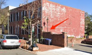 رجل يبيع جدارًا منهاراً مقابل 50 ألف دولار بواشنطن