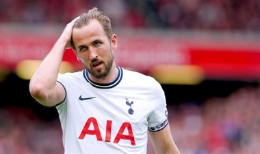 مدرب توتنهام: هاري كين على وشك الانتقال إلى بايرن ميونيخ