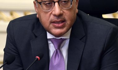 رئيس الوزراء يصل مطار القاهرة عائداً من العاصمة الأردنية عَمّان