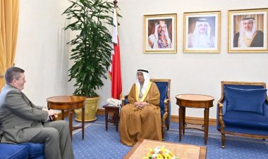 سمو الشيخ محمد بن مبارك آل خليفة يستقبل سفير المملكة المتحدة