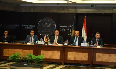 رئيس الرقابة المالية يستقبل وفد مسئولي البنك المركزي بدولة جنوب السودان لبحث سبل التعاون المشترك
