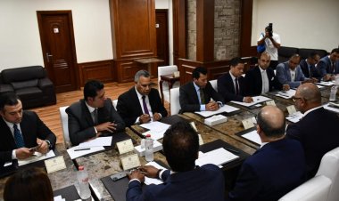 وزير الرياضة ورئيس البورصة المصرية يناقشون نشر الوعي بين الشباب