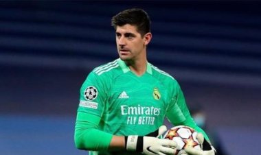 ريال مدريد يعلن إصابة حارسه «كورتوا» بقطع في الرباط الصليبي