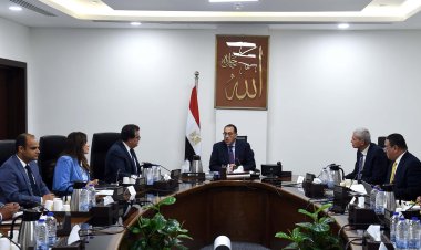 رئيس الوزراء يتابع عدداً من الملفات المرتبطة بالمنظومة الصحية