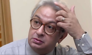 كيف أيد نور الشريف الزواج الثاني رغم زواجه بـ بوسي فقط؟