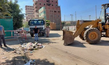 حملات مكثفة للنظافة ورفع المخلفات ودعم الإنارة العامة بمراكز المنيا