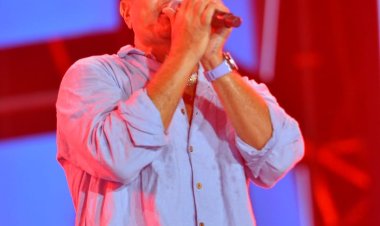 بحضور الآلاف.. عمرو دياب يشعل حفل بورتو جولف بالساحل الشمالي