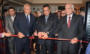 وزير التنمية المحلية ومحافظ الجيزة يفتتحان معرض الحرف التراثية بالتعاون مع سفارة اليمن