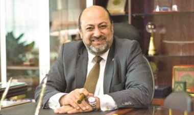 رئيس «الشرقية للدخان»: «عمري ما شربت سيجارة ولا شيشة»